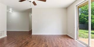 1804 SE 12th Street Gallery 12