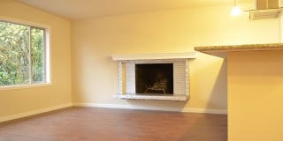 Updated 2-Story home with Day light basement. Big lot w/ RV & Boat parking Gallery 14