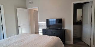 2 Bed 2 Bath Gallery 14