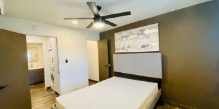 Studios and 1 Bedrooms in Central Location Tucson! Gallery 32
