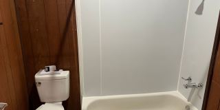 Available Now! Spacious 2 Bedroom, 1 Bathroom with Bonus Room & Huge Backyard Gallery 34