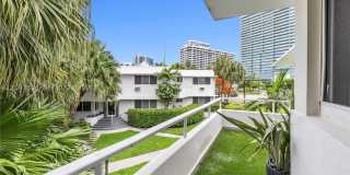 10190 Collins Ave Gallery 22
