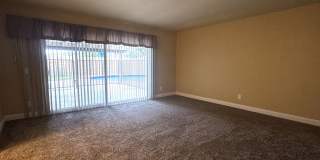 Beautiful 4 Bedroom 2 Bathroom Singe Story House!! Gallery 8