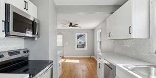 Charming 2 Bedroom Home located in Midtown! - Open house 9/9 4pm-5pm Gallery 10