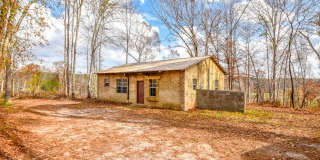 4526 Rock Springs Rd Gallery 1