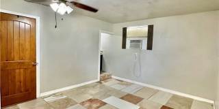 907 Laredo Avenue Gallery 11