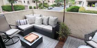 Beautifully Furnished 2 Bed/2.5 Bath Townhome in the Desirable Woodlands of La Jolla Gallery 14