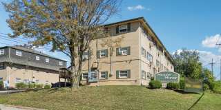 Mission Manor Apartments Gallery 9