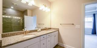 20656 RIVER LIFFEY Terrace Gallery 35