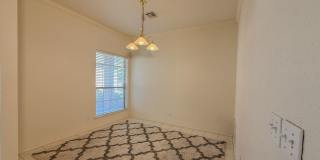 Lawncare Included! Gated Garden Home in Vintage Gardens! Gallery 6