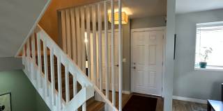 Spacious 2 Bed 2.5 Bath in the heart of Indian Creek Gallery 9
