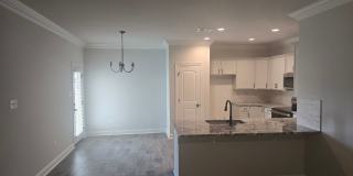 WENDELL IV G in The Cove at Villaggio community offers a 3 bedroom, 2 full bathroom Gallery 6