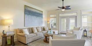 843 E Grand Harbour Gallery 7