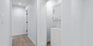 1518 1/4 Stearns Dr Gallery 4