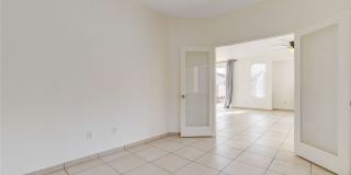 10261 Bentley Oaks Avenue Gallery 24