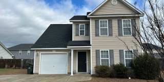 Great 2 Story 3 Bedroom, 2.5 Bath with Garage in Hope Mills! Gallery 1