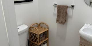 Fully Furnished & Newly Renovated 2 Bedroom Convenient to Moses Cone Hospital - Flexible Lease Terms Available! Gallery 9