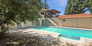 1731 La Loma Drive Gallery 1