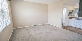 Unique 4-Bedroom, 3-story Live/Work Townhouse in the lushly landscaped Villa Metro Community! Gallery 25