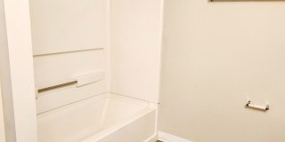 Glenbrooke Gallery 9