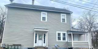 779 N Washington Gallery 1
