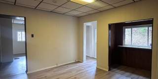 2 Bedroom Home with bonus room ! Gallery 8