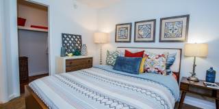 Sky Harbor Apartment Homes Gallery 11