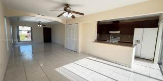 11938 SW 122nd Ct Gallery 8