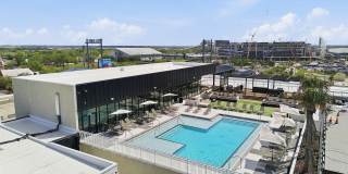 RISE Doro Gallery 21