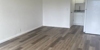 Studio Apartment available! ALL utilities included! Gallery 1