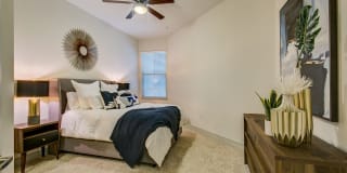 555 Ross Gallery 25