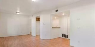 1110 W Blaine St Gallery 6