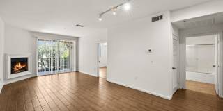 Le Blanc Gallery 15