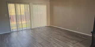 Victorville Green Tree Home- Refurbished 4 Bedrooms, 2 Bathrooms, New Paint, Gallery 19