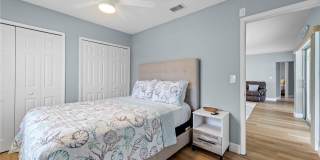 5240 SW 2nd Place Gallery 21