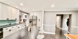 901 COOKE Lane Gallery 3