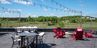 The Sixton Apartments Gallery 80