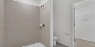 19550 Fairhill Ct Gallery 21