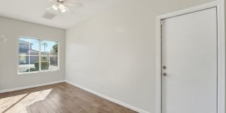 Beautiful Single-Level Home with Private Pool – Prime Arrowhead Location! Gallery 33