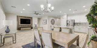 Stunning upgraded Solera At Anthem Home with Spa in back yard! Gallery 13