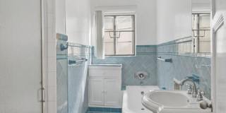 201 S Poinsettia Place unit: C Gallery 7