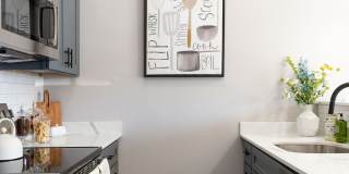 The Residence at 1555 Elm Gallery 8