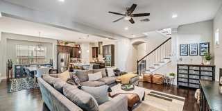 3007 W PALMIRA Avenue Gallery 10