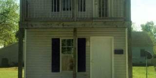 Cute home located in City Limits Gallery 1
