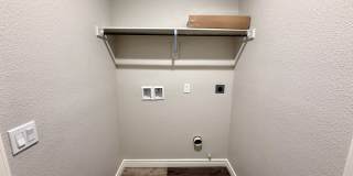 Gorgeous 2025 Built 3 Bedroom 2 Bath Home! Gallery 36
