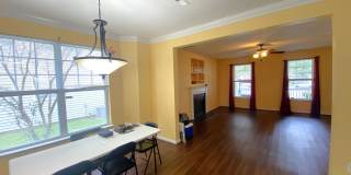 Charming Hampton Home Gallery 10