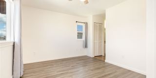1101 Kukulu Street Gallery 21