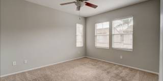 Fantastic 2 Bedroom Townhome minutes away to Camp Pendleton Gallery 10