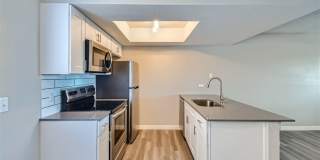 Rise Midtown Apartments Gallery 17