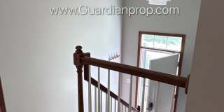 Spacious Eden Prairie Town Home, 2 Car Garage, Primary, 4 Baths, Fireplace Gallery 13